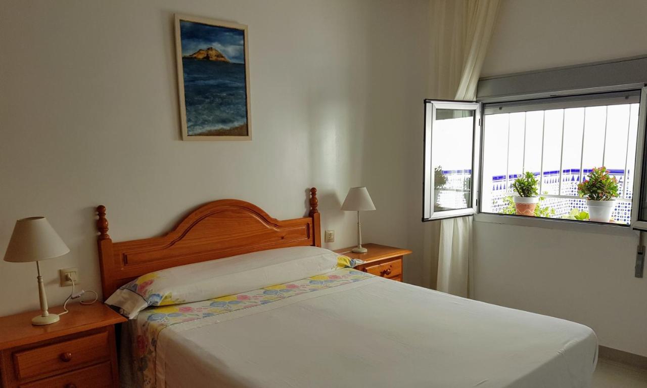 Apartamentos Bajel Карбонерас Экстерьер фото